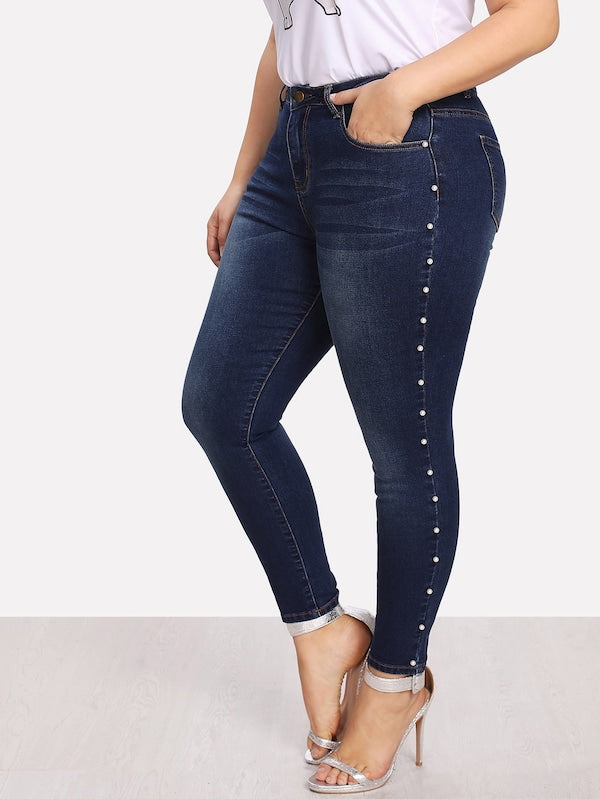 Plus Size Pearl Detail Bleach Wash Jeans