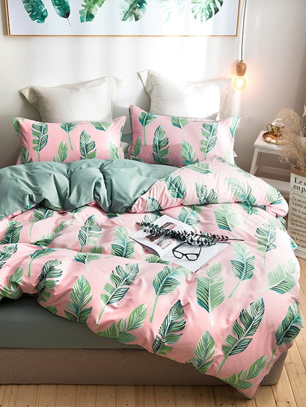 Tropical Leaf Print Sheet Set