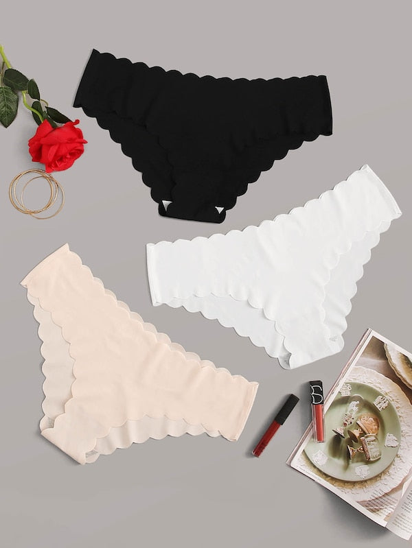 Plus Scallop Trim Panty Set 3pack