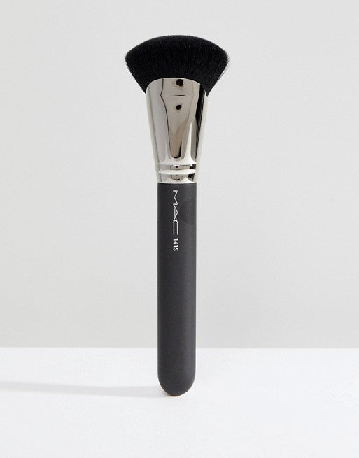 MAC 141S Synthetic Face Fan Brush