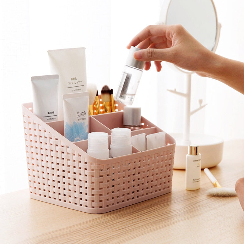 Plastic Cosmetic Storage Box