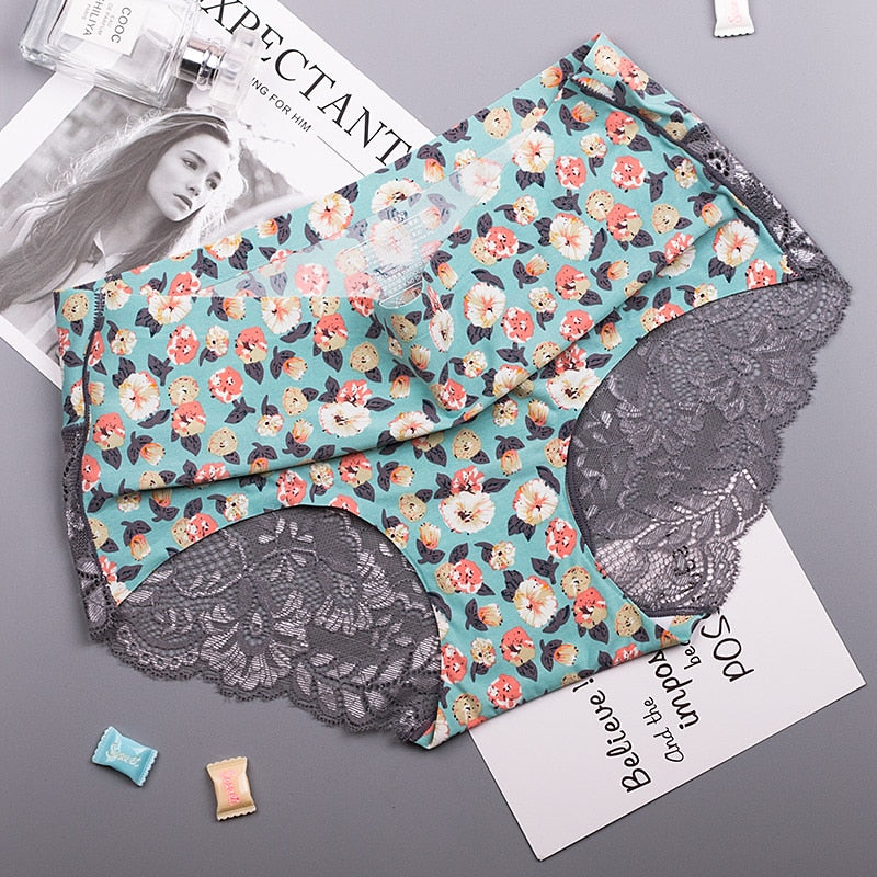 Seamless Floral Pattern Underwear